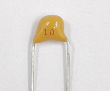 10picofarads Multilayer Ceramic Capacitor – KSH 10 at HIMA TRONICS Mombasa – Quality electronics in Kenya